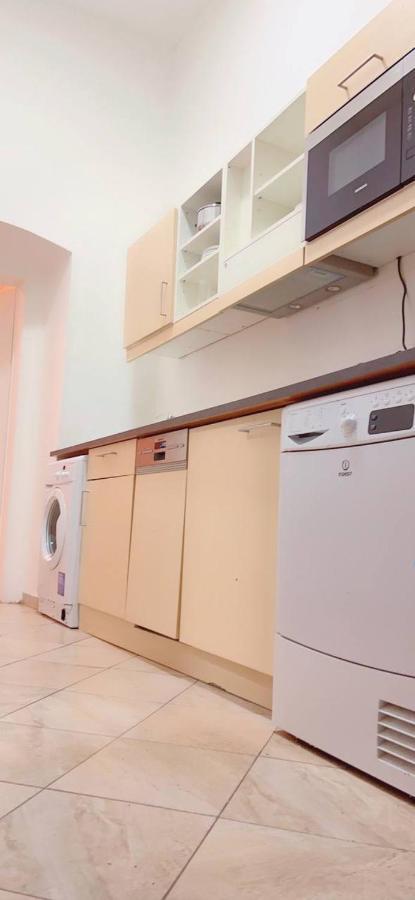 Premier Studio 2P Lg Appartement Wenen Buitenkant foto